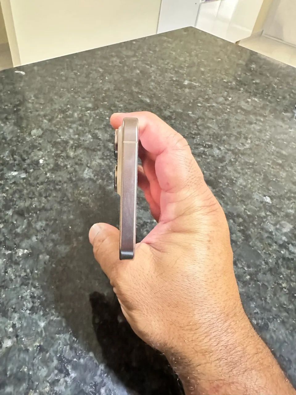 IPHONE 16 PRO MAX COM 94% ORIGINAL - Foto 4