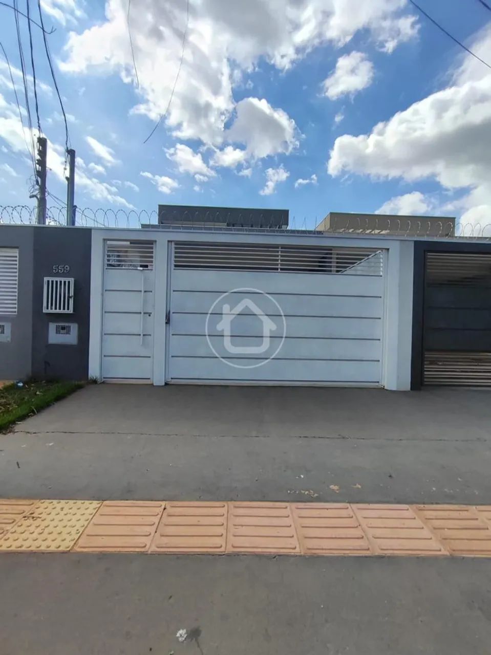 CASA MODERNA NO CAIÇARA - Foto 2