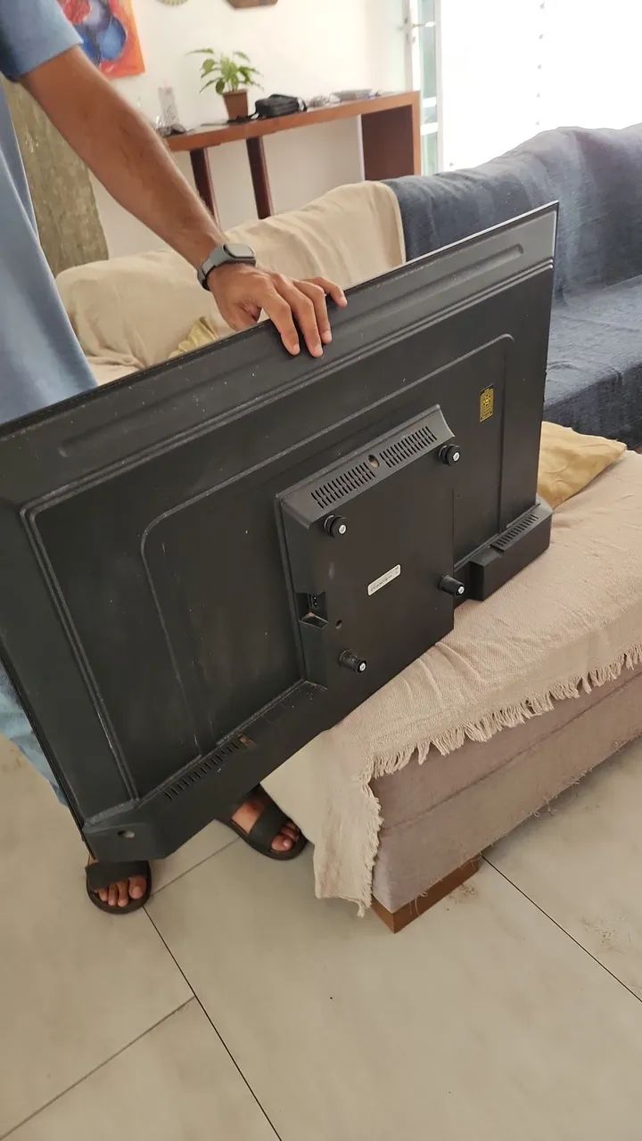 Tv para retirar peças. - Foto 2
