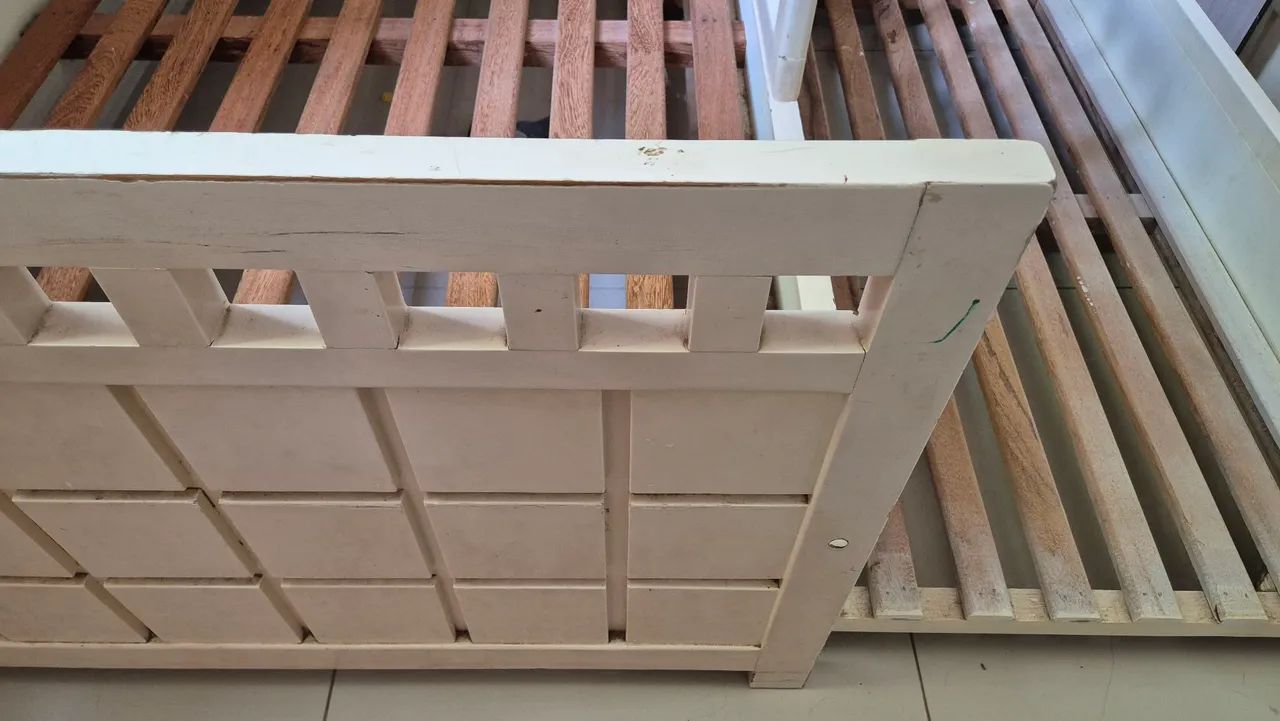 Solid Wood Bed65579520437635124