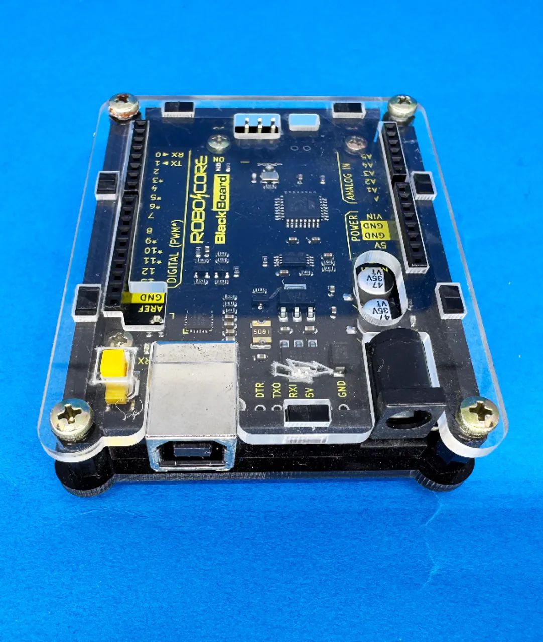 Placa Arduino UNO R3 Blackboard Robocore + Case Proteção e Cabo - Foto 2