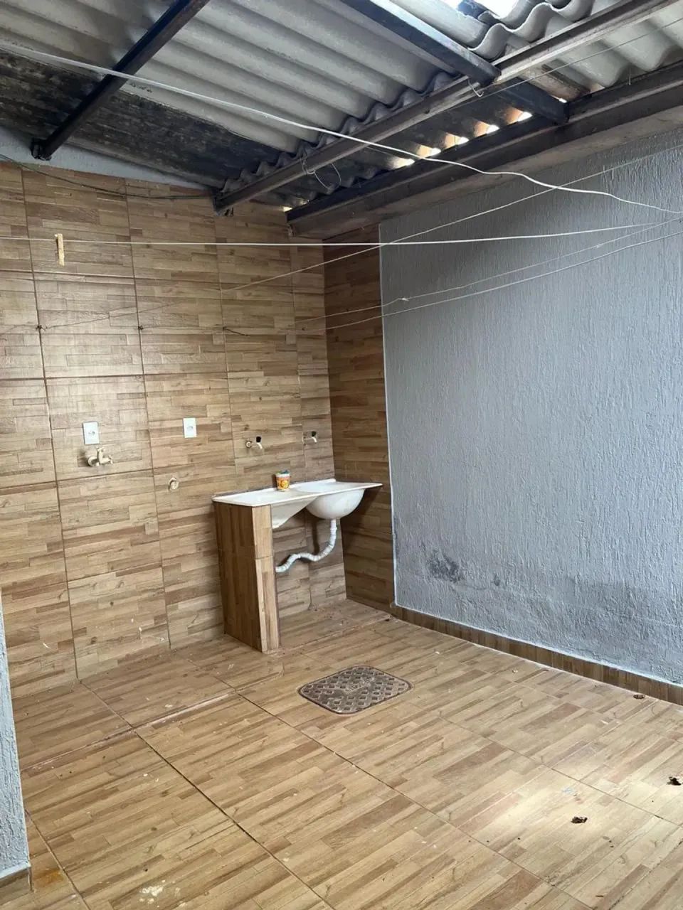QSC 19 VENDO EXCELENTE CASA!! LOTE DE 400m²!! - Foto 5