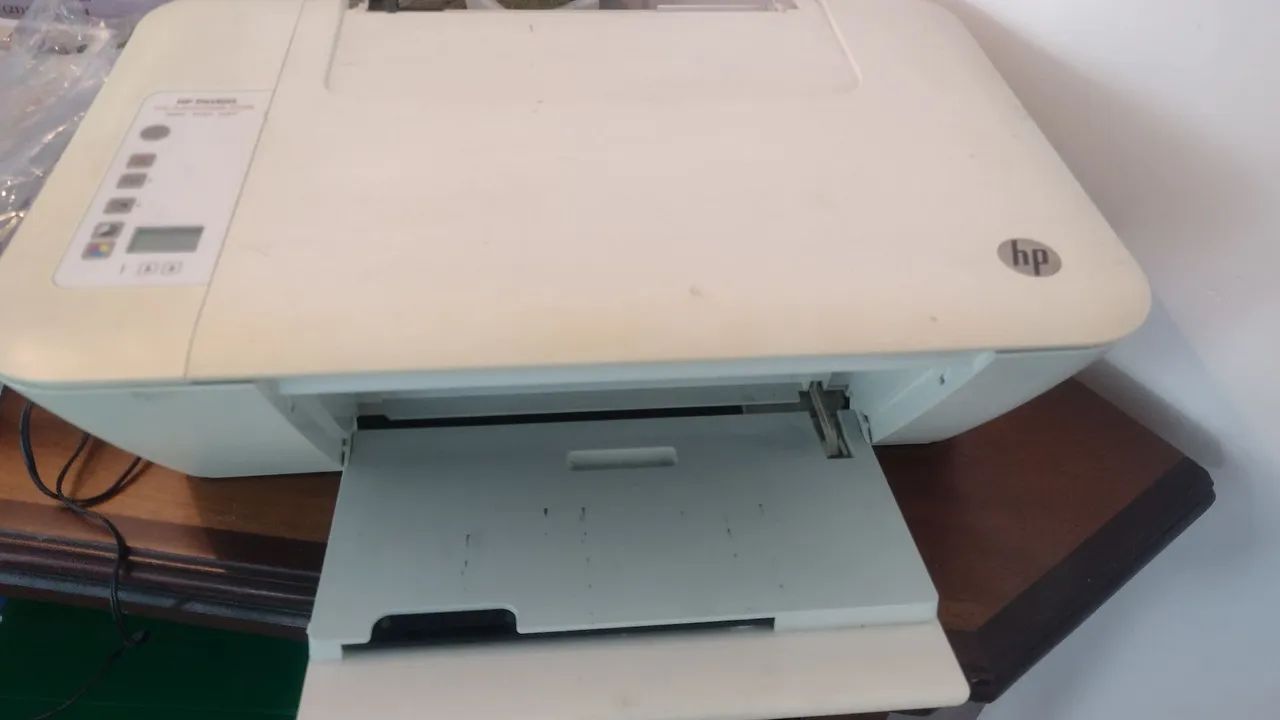 Impressora HP Deskjet Ink Advantage 2546 - Foto 2