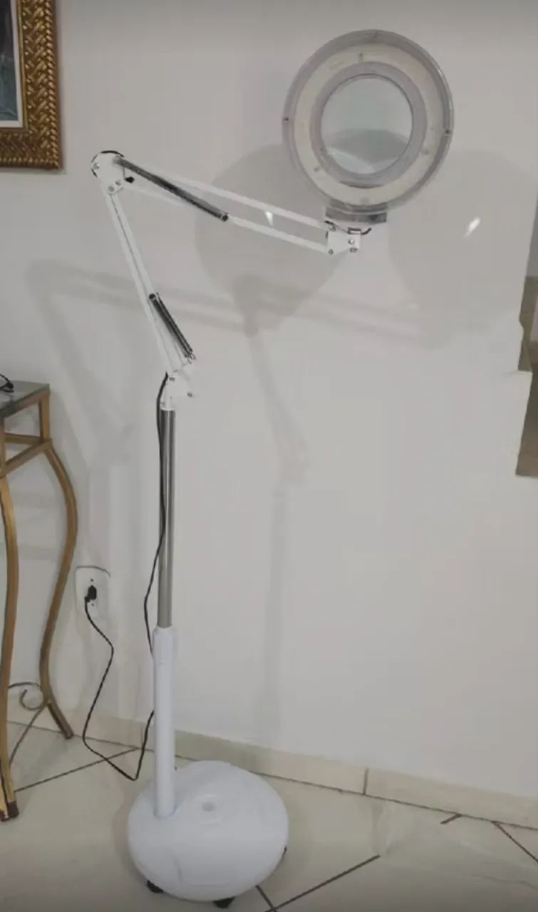 LUPA COM LED DE ESTÉTICA - Foto 4