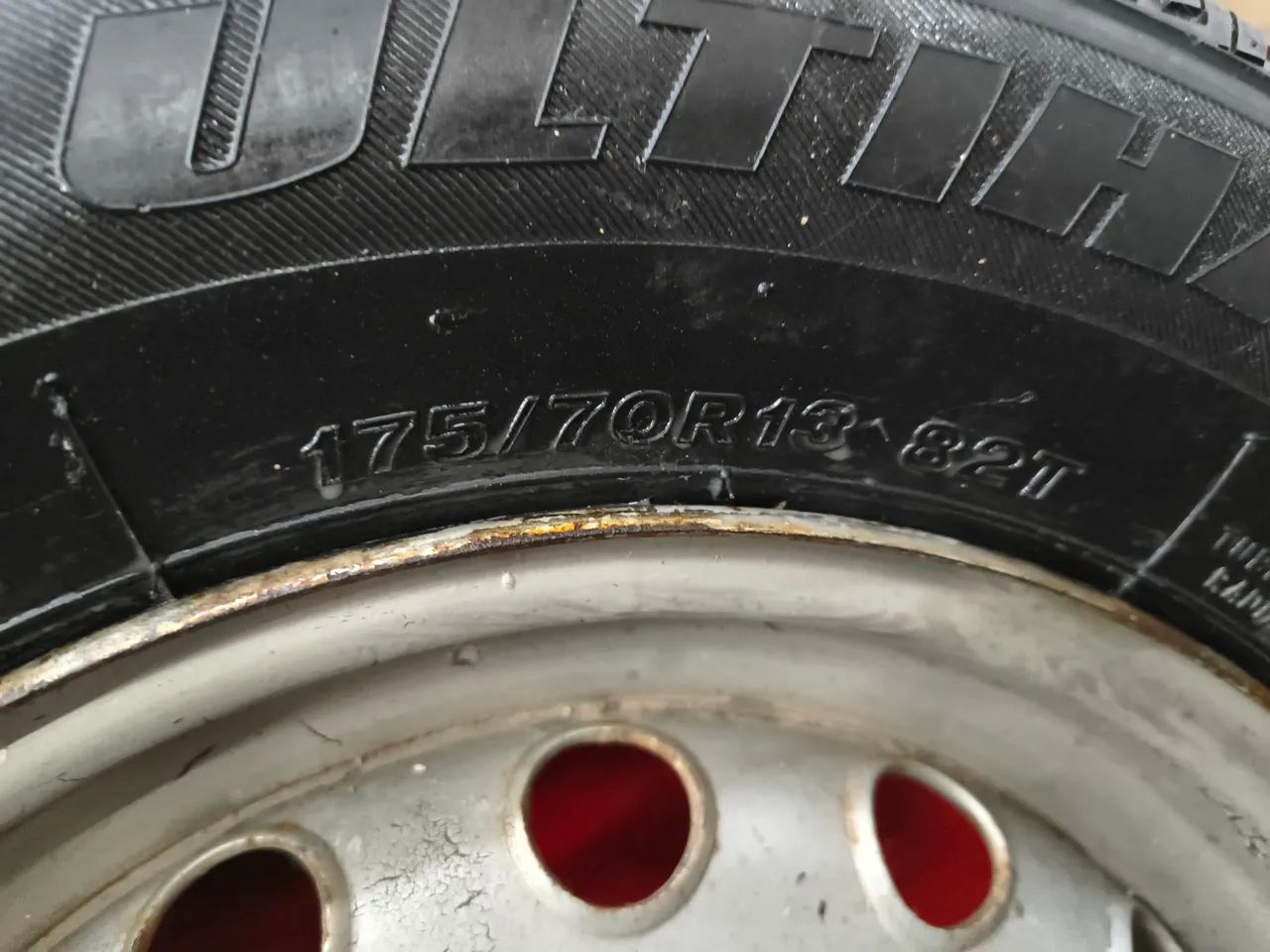 Roda Fiat 147 com pneu  - Foto 3