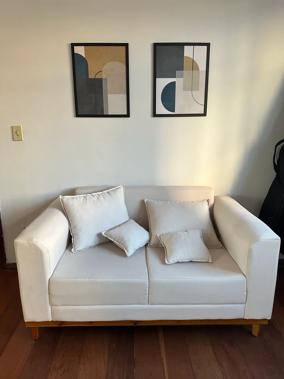 Sofá 2 lugares Beny Base de Base de Madeira Linho Cotton Cru Rrdecor  - Foto 4