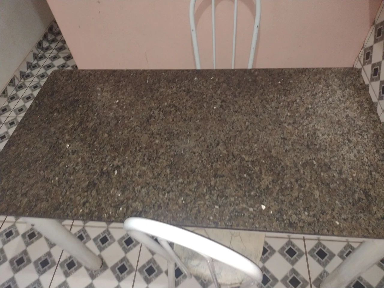 Mesa com tampo de granito  - Foto 2