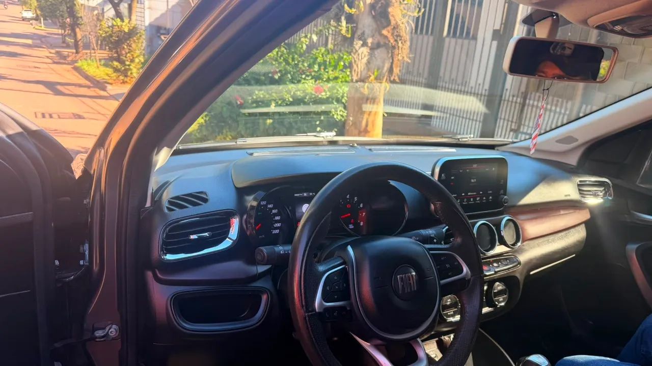 Fiat Cronos Precision 1.8 16V Flex Aut. 2021 - Foto 5