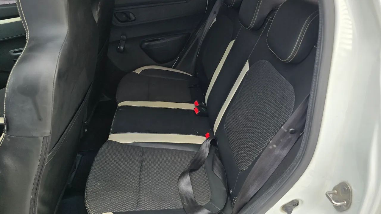 Renault Kwid Intense 1.0 Flex 12V 5P Mec. 2019 - Foto 5