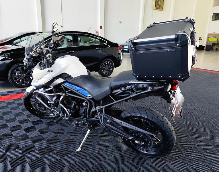 TRIUMPH TIGER XR 2017 - Foto 4