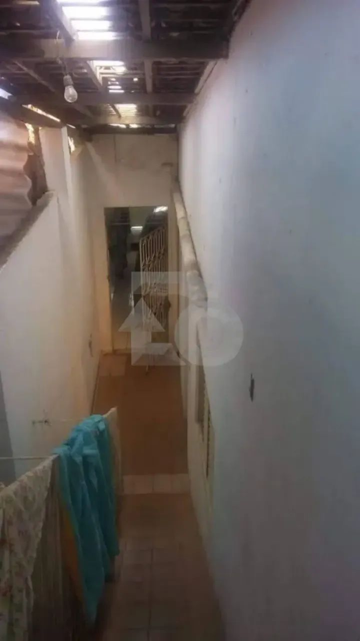 Casa no Bairro Industrial com 200m², 4 Quartos, 3 Banheiros e 2 Garagens - Foto 3