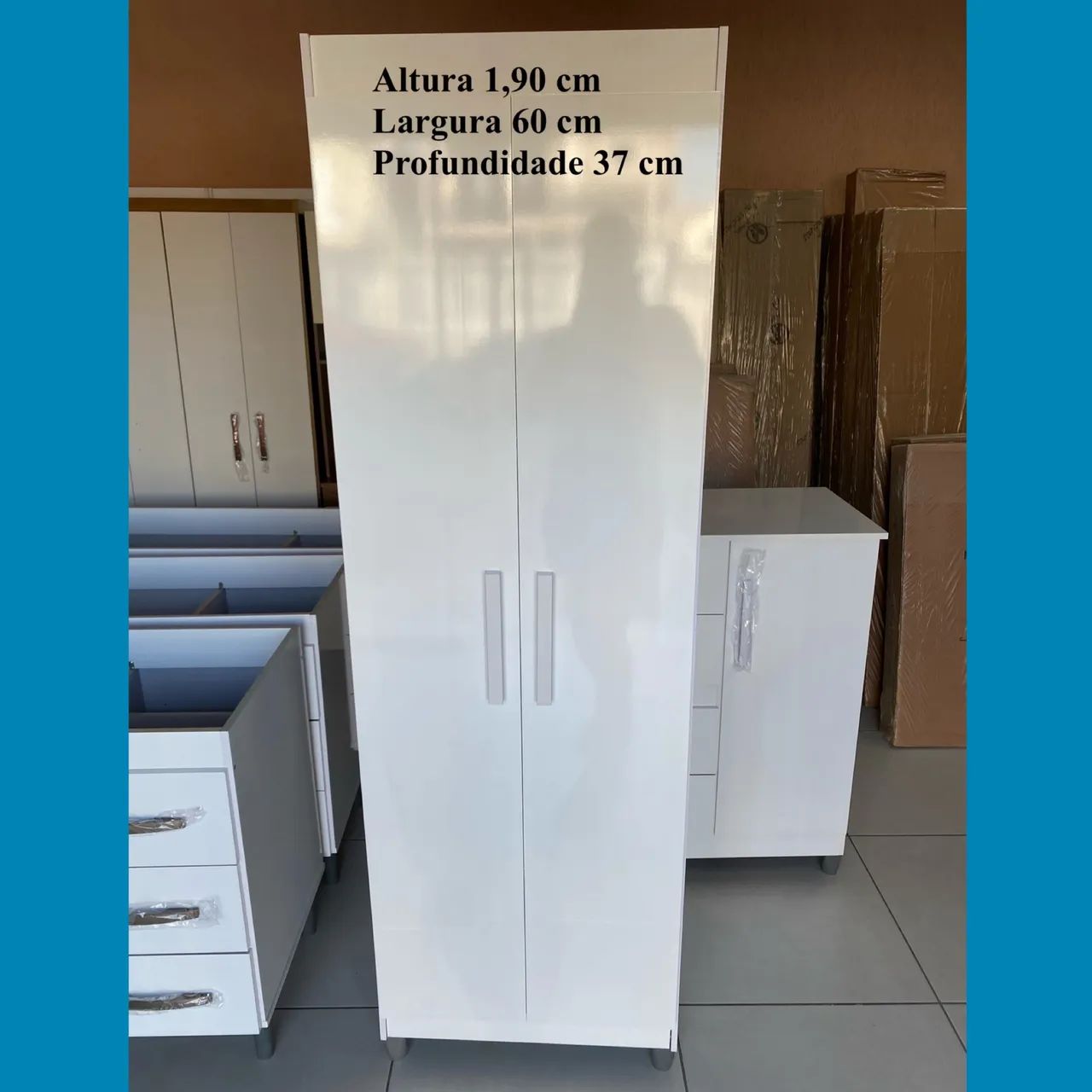 Multiuso com prateleiras branco - entrego 