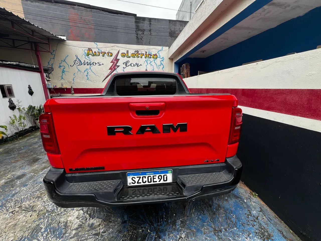 RAM Rampage LARAMIE 2.0 TB CD 4X4 Die. Aut., foto 3 de 5