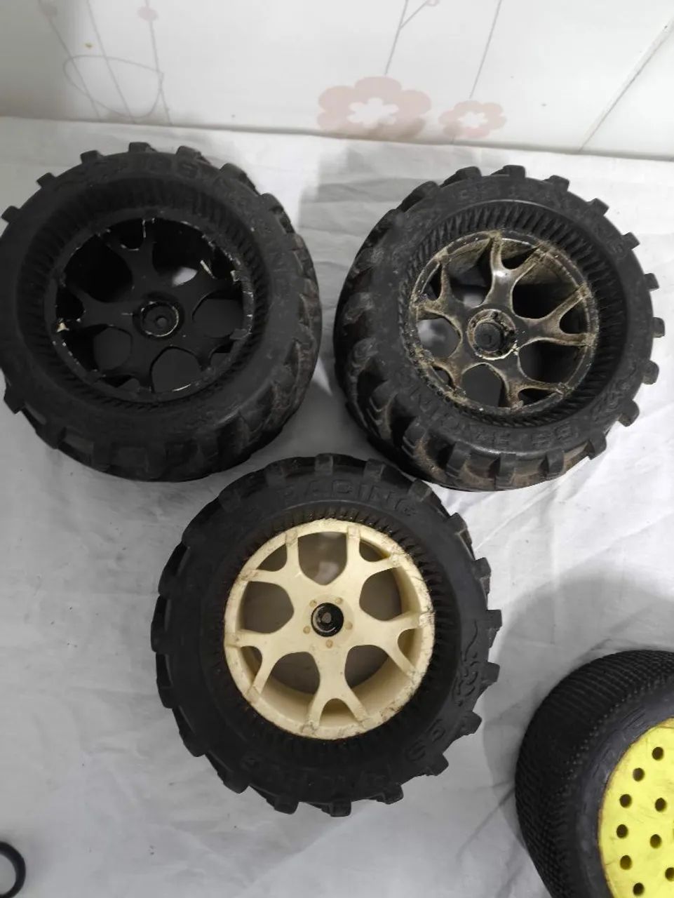 Lote Rc rodas automodelo diversas  - Foto 3
