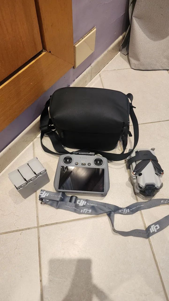Drone DJI Mini 4 pro combo flymore plus 
