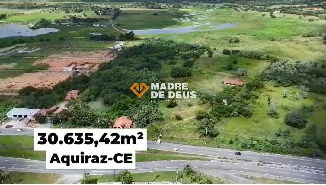 Terreno em Aquiraz com 30.645,00m²