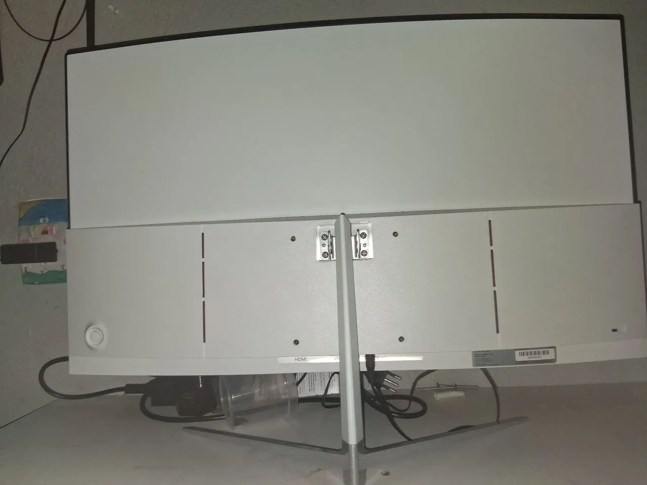 Monitor curvo gamer - Foto 2