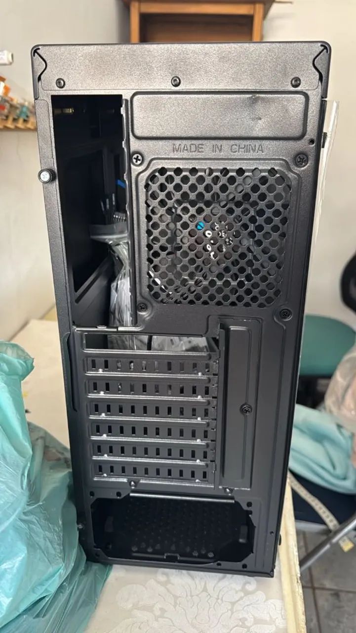 Gabinete Aerocool Atx Bolt Acrylic - Foto 4