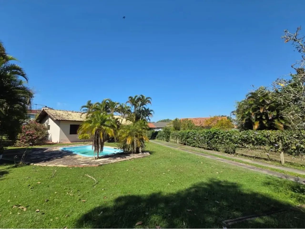 Casa com Piscina à Venda no Rio Vermelho, Florianópolis  5 Quartos - Foto 3