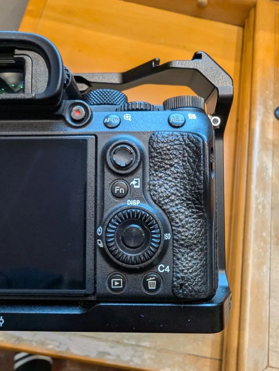 Sony A7III (corpo) com cage SmallRig - Foto 5