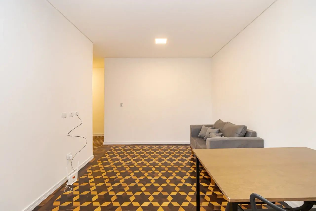 Apartamento de 1 quarto, 26m², no Edifício Aurora  Mercês, Curitiba - Foto 4
