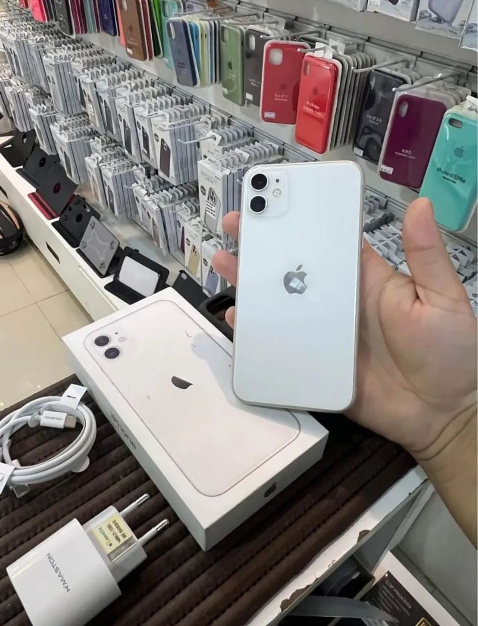 iPhone 11 