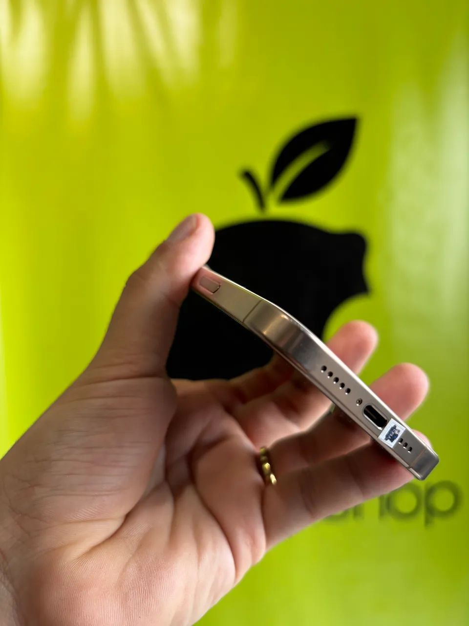iPhone 16 Pro 128GB - Foto 2