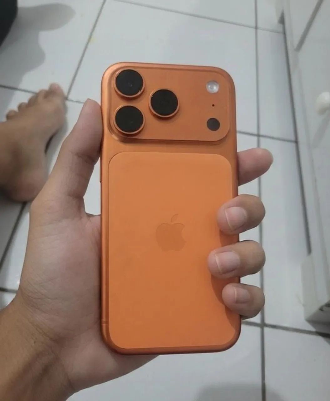 Iphone 17 pro max  - Foto 2