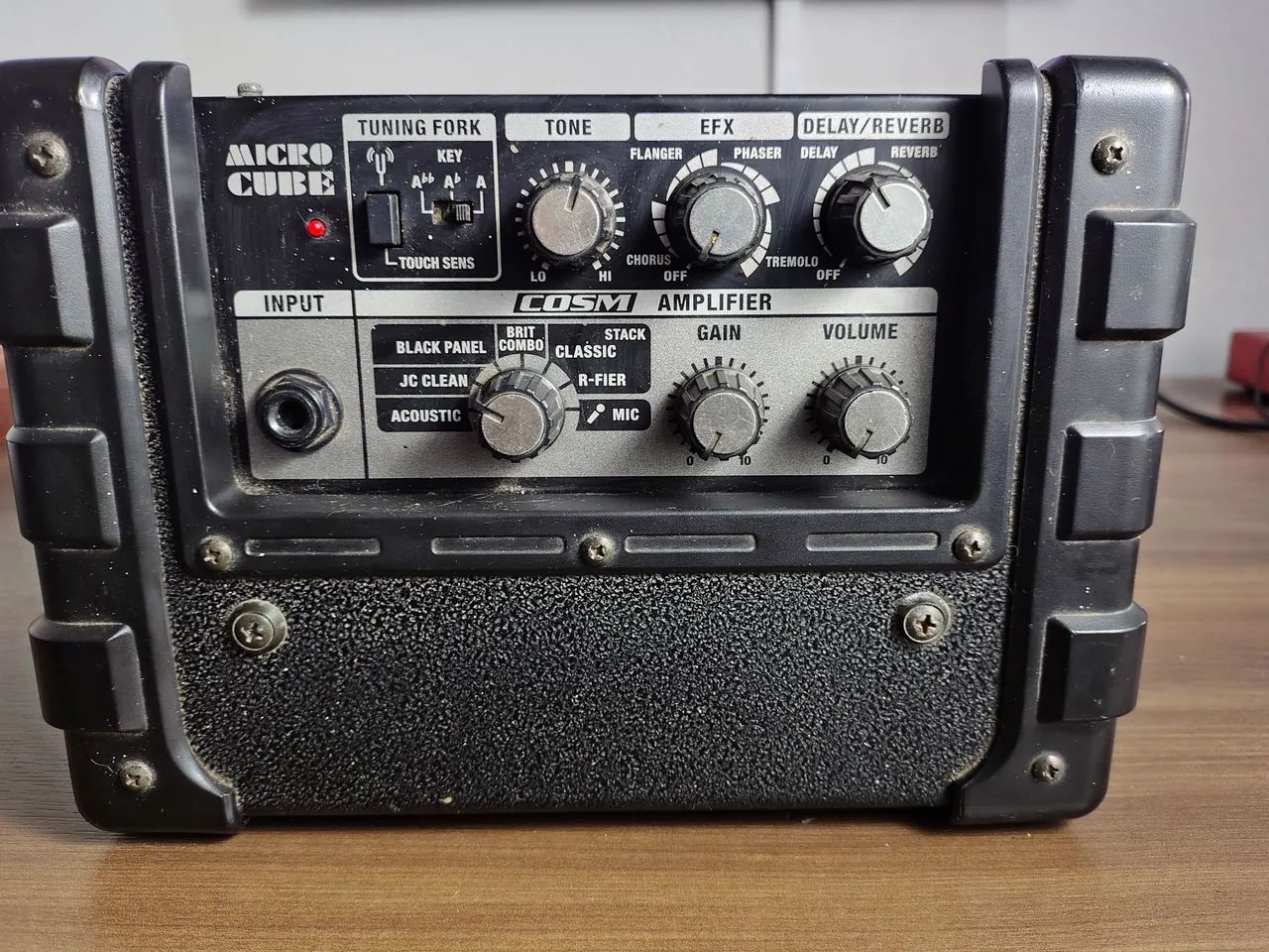 Amplificador Roland Micro cube - Foto 4