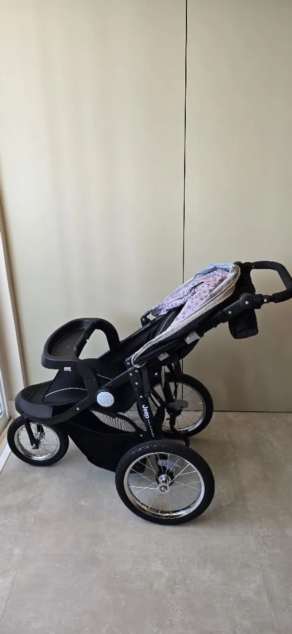 Carrinho para bebê marca JEEP - Foto 4