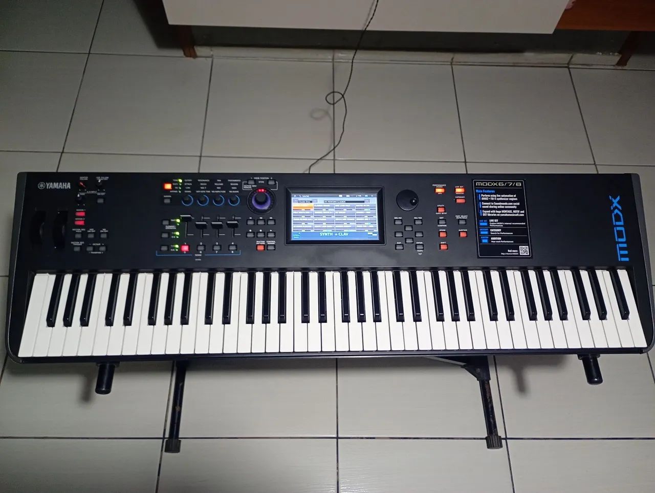 Teclado Yamaha MODX7