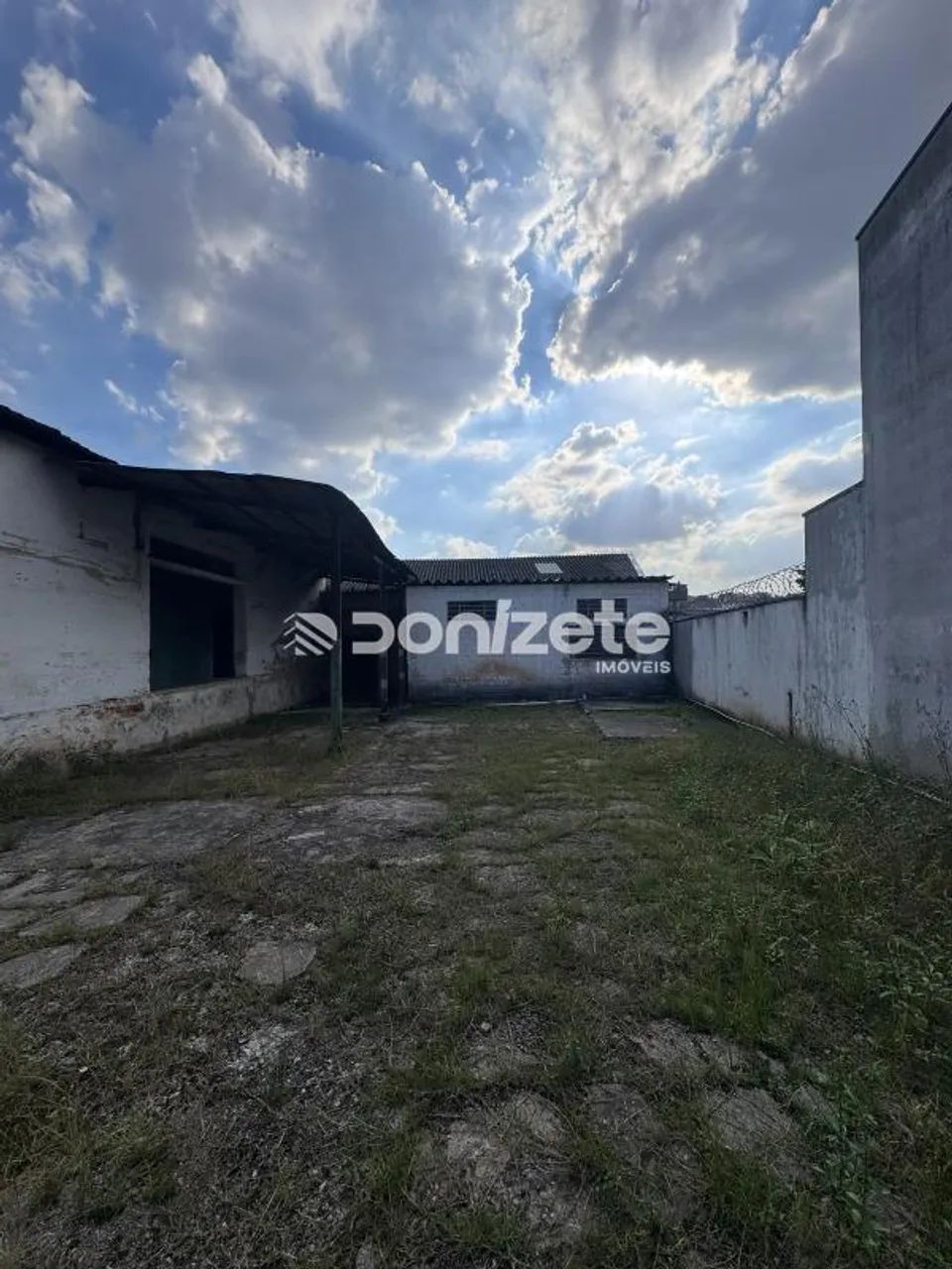Salão Comercial para Aluguel em Santo André (Jd. Santo André CDHU) | 600m² - Foto 3