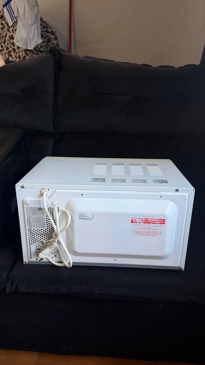 Microondas 20 litros Philco - Foto 4