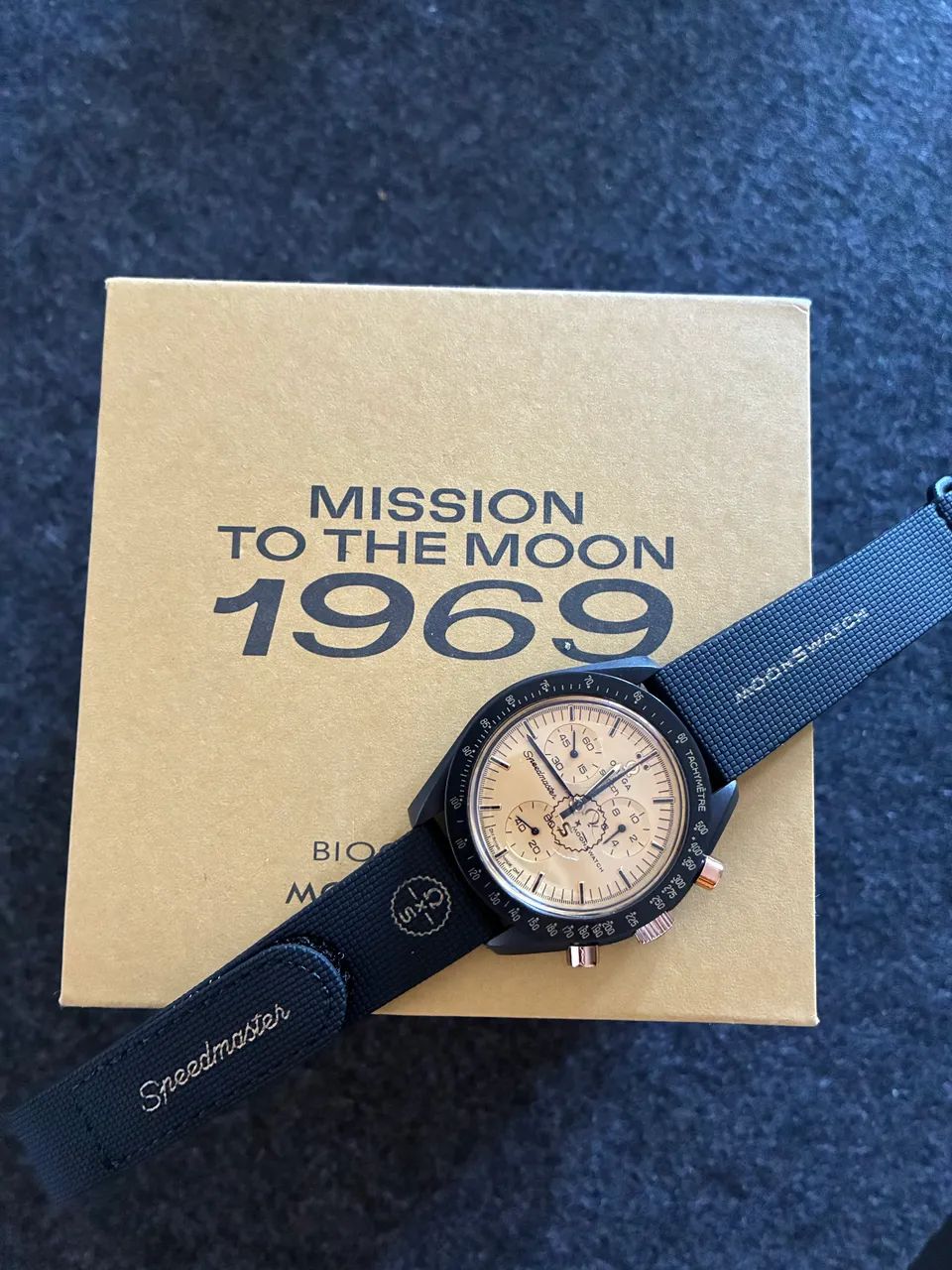 OMEGA × Swatch Mission to the Moon 1969 - Foto 3