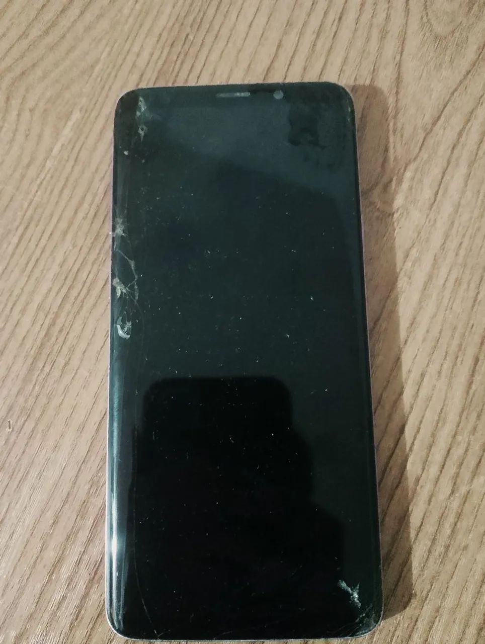 Celular Galaxy s9 plus para retiro de peças 