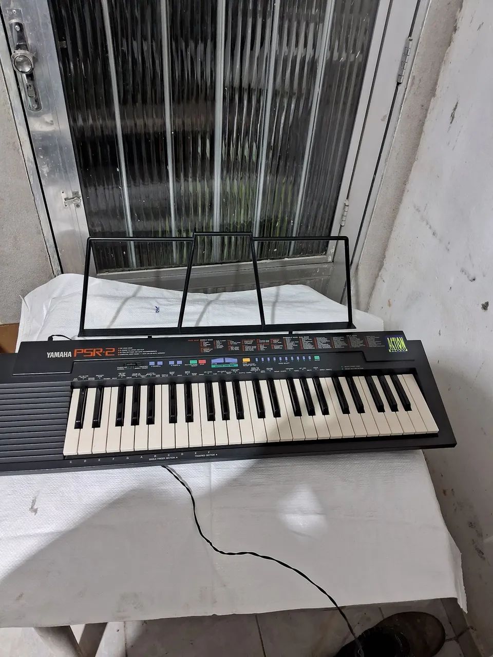 Teclado Yamaha RS-2  - Foto 2