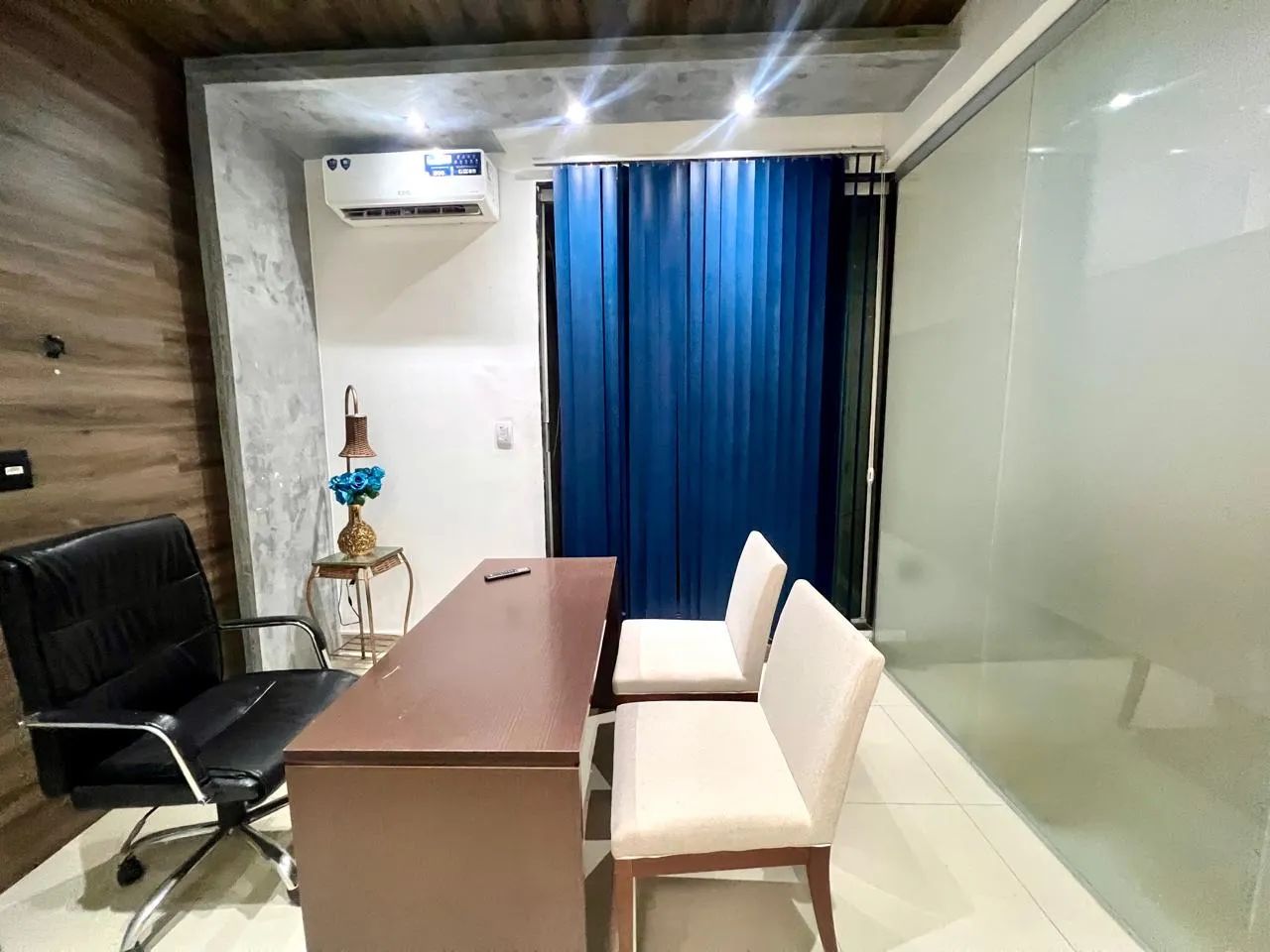ALUGA -  COMERCIAL OU RESIDENCIAL NO MARCO - Foto 4