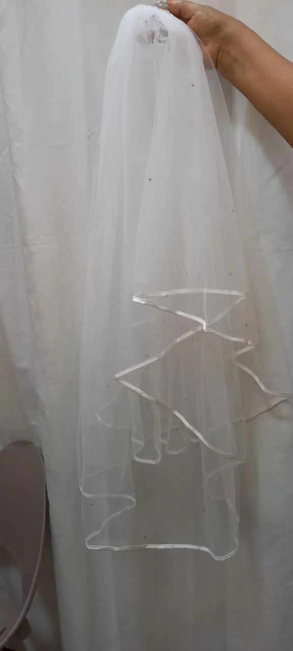Vestido de Noiva -Tamanho 38 - Foto 2