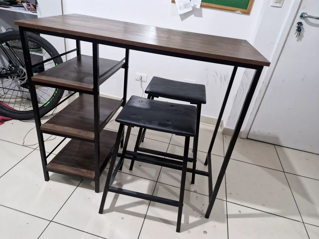 Mesa de canto gourmet ( Altura 1m10, largura do tampo, 1m10) - Foto 2