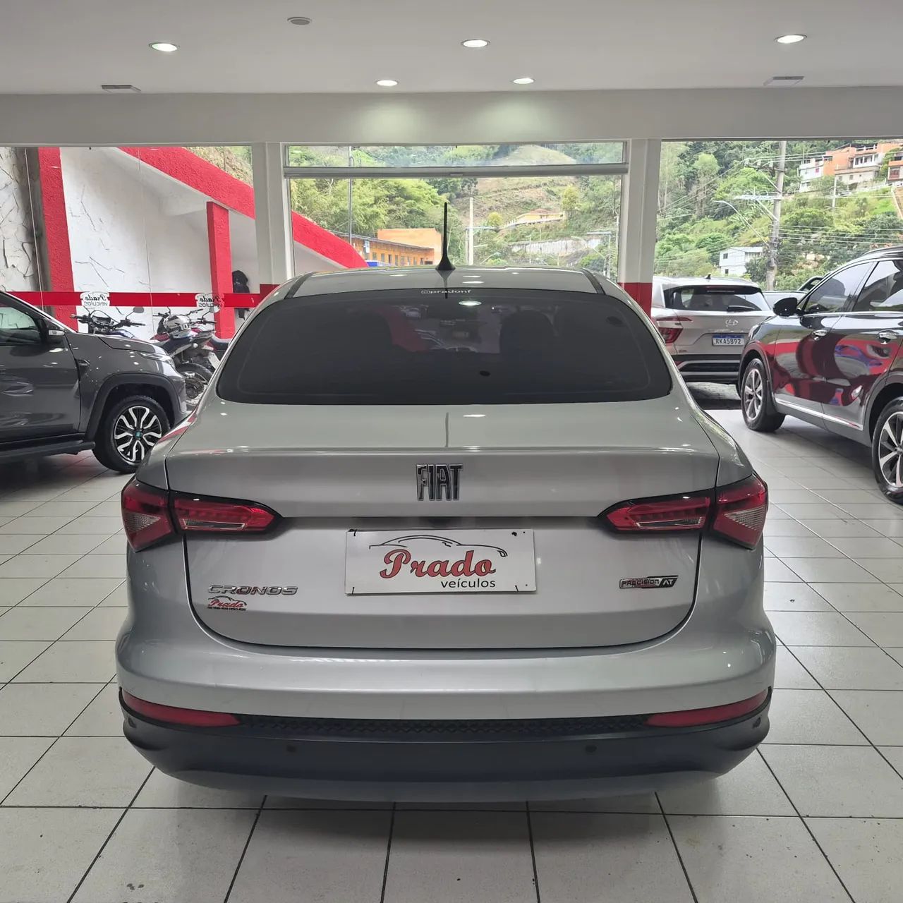 Fiat Cronos Precision 1.3 16V Flex Aut. 2024 - Foto 5