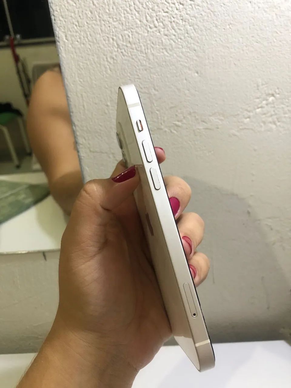 iPhone 12 branco 64GB - Foto 4