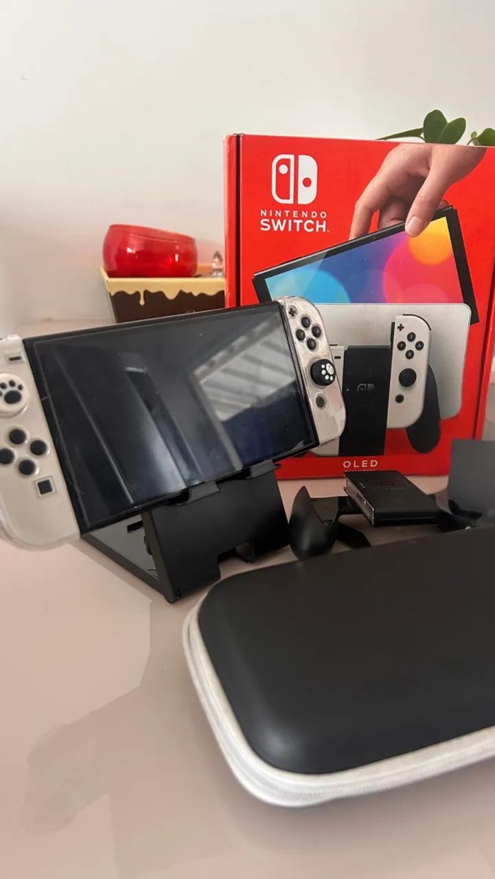 Nintendo Switch Oled + Caixa, Cabos, Case e Acessório 