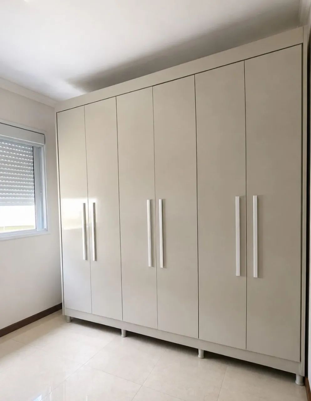 Vendo Guarda Roupa em MDF