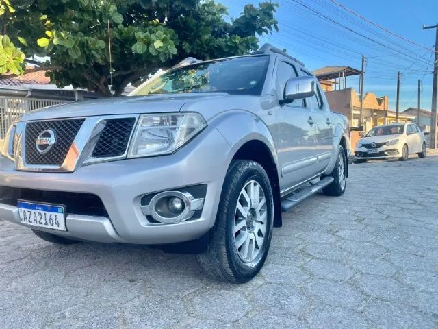 Nissan Frontier Frontier SL CD 4x4 2.5TB Diesel Aut 2015