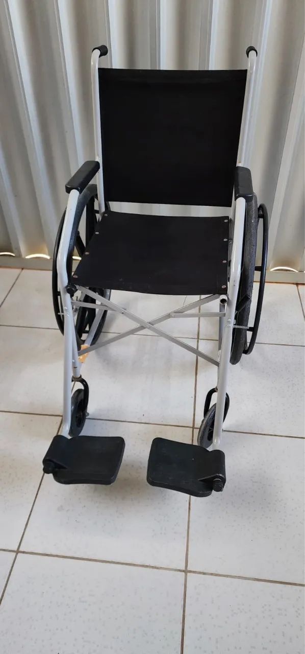 Cadeiras de Rodas - Foto 3