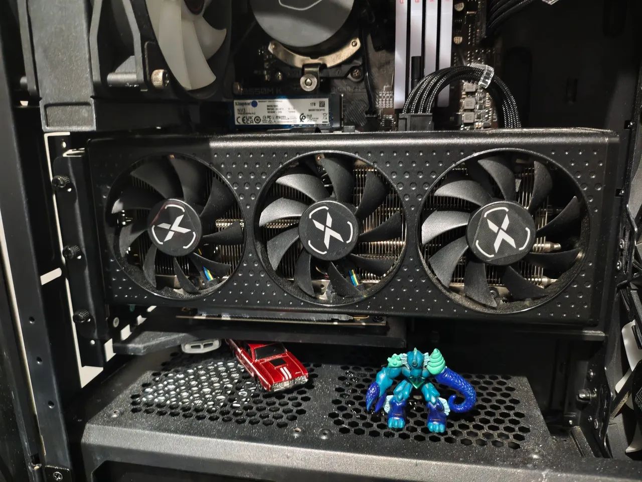 RX 7600 XFX 8GB - Foto 3