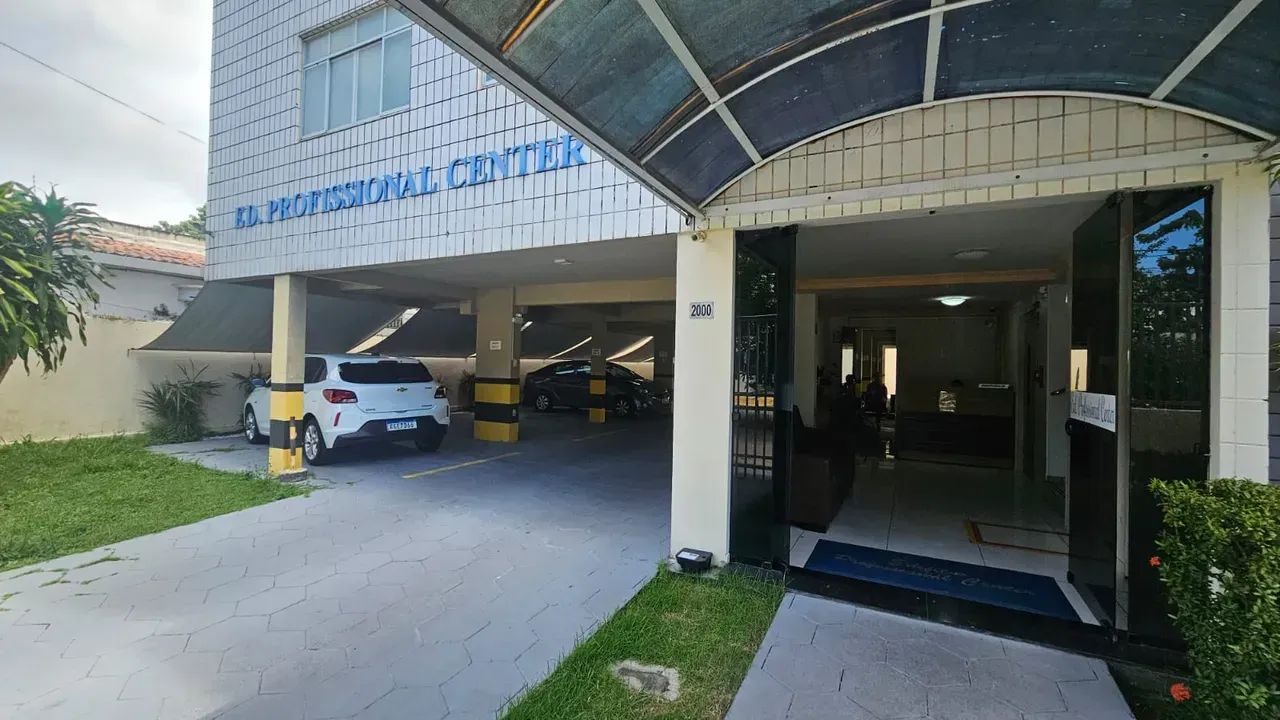 Oferta!! Sala Comercial No Ed. Profissional Center - Candelária - Foto 2