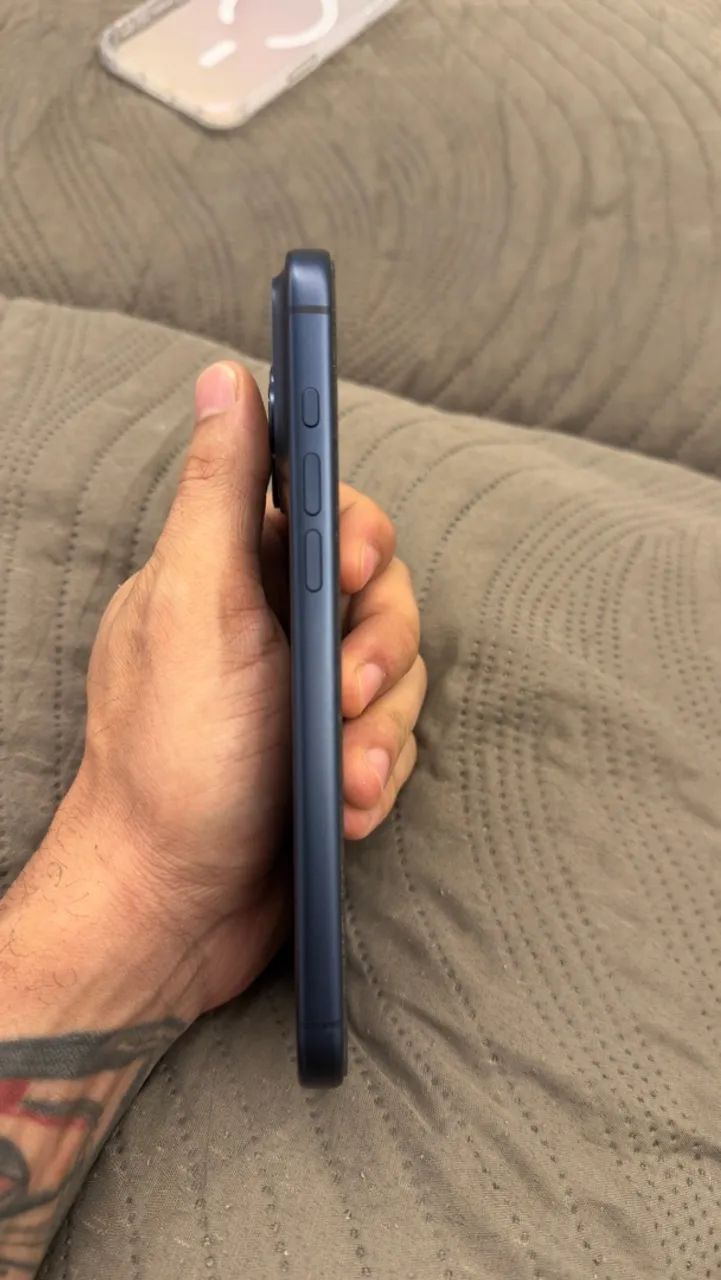 iPhone 17 Pro Max Azul - Foto 2