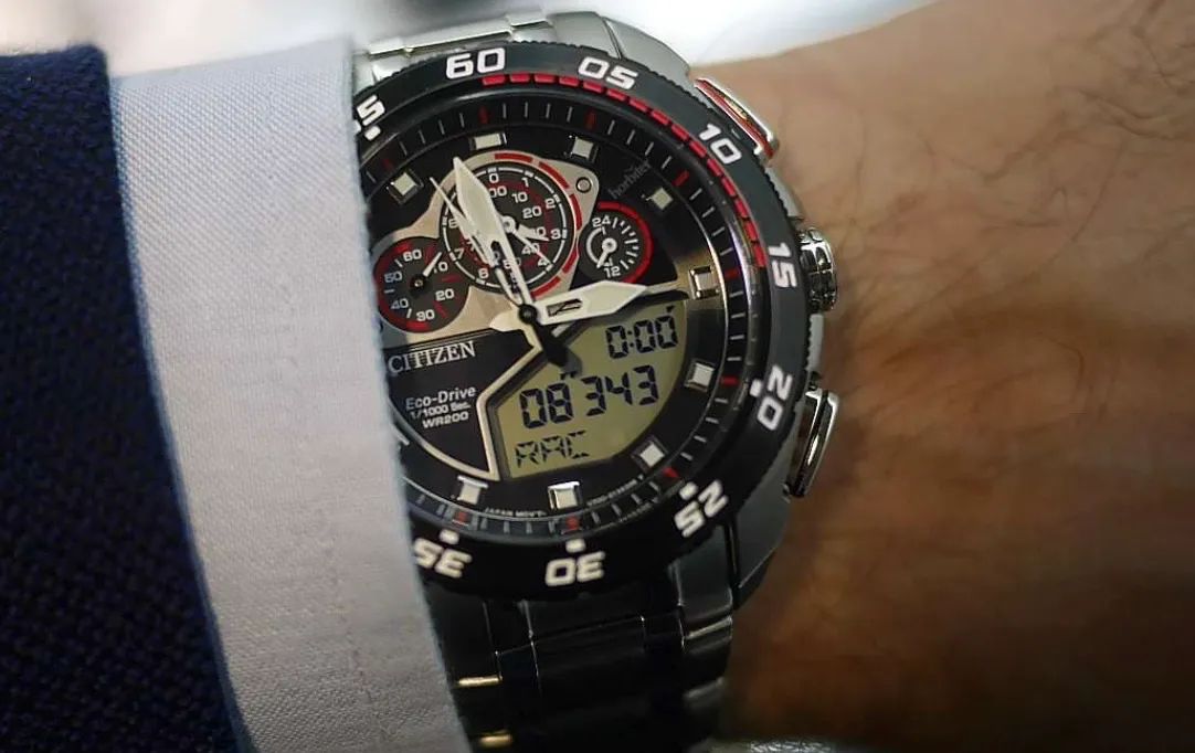 Citizen ProMaster Eco-Drive JW0111-55E - Foto 4