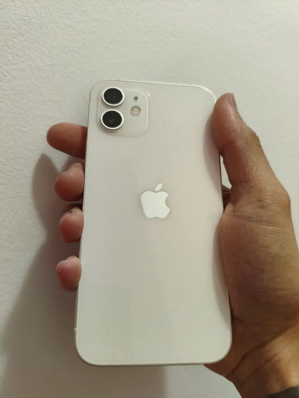 iPhone 12 Branco 64gb PERFEITO ESTADO SEM MARCAS